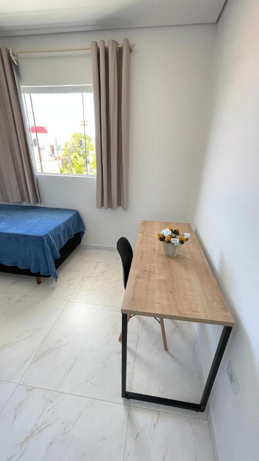 Lindo Apartamento Com 2 Quartos Prox Ao Jardim Botanico E Aeroporto Куритиба Екстериор снимка